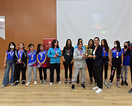 Nazlı Ceylan Demirbağ, ‘Sahadaki Kızlar’ konferansına katıldı