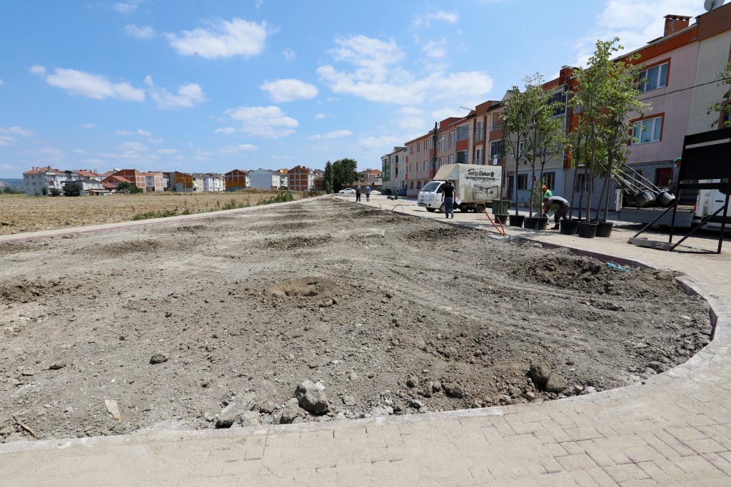 İnegöl Mesudiye Mahallesine 40 araçlık otopark kazandırılıyor