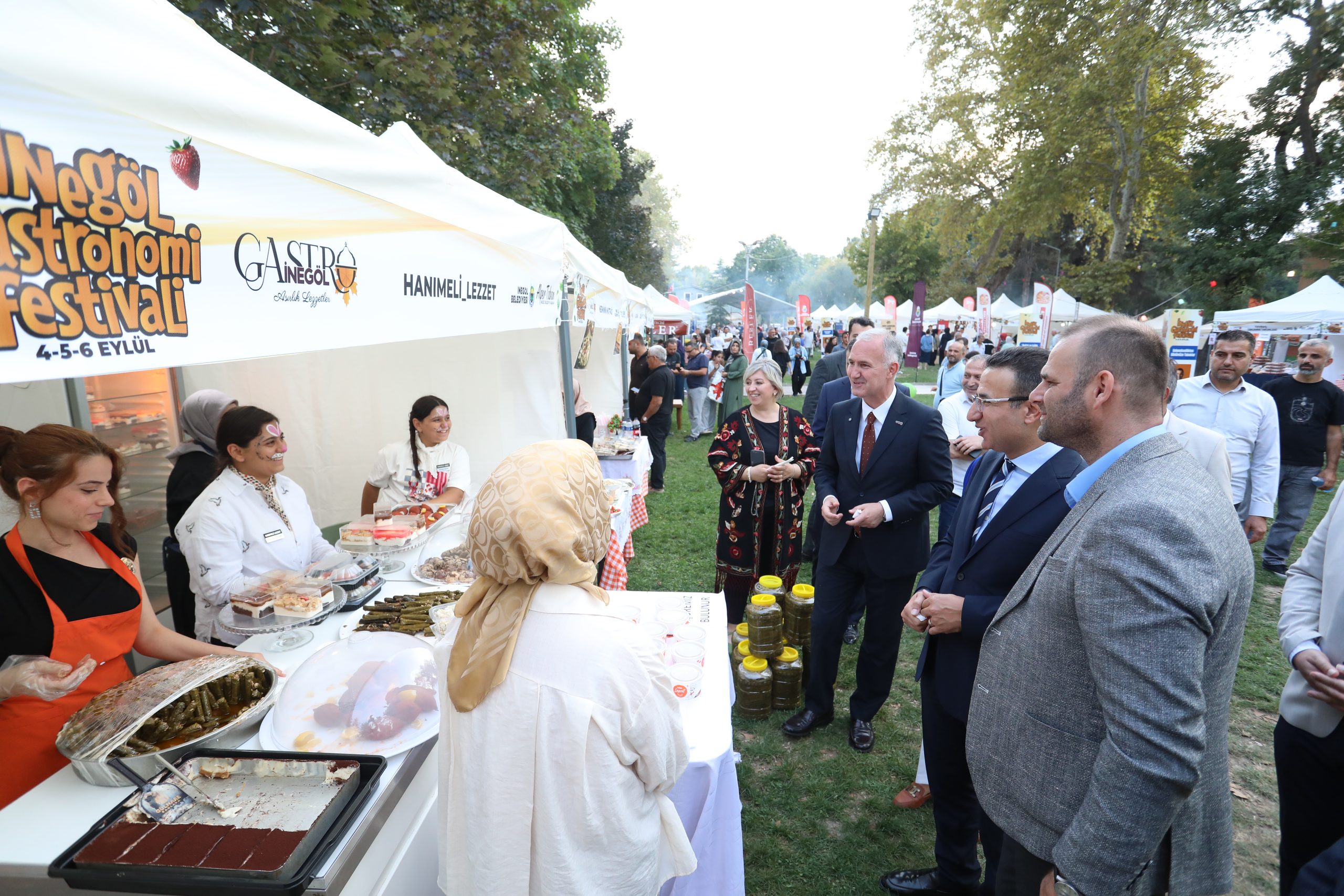 İNEGÖL GASTRONOMİ FESTİVALİ’NDE LEZZET ŞÖLENİ: İNEGÖL MUTFAĞI TÜRKİYE VİTRİNİNE ÇIKTI